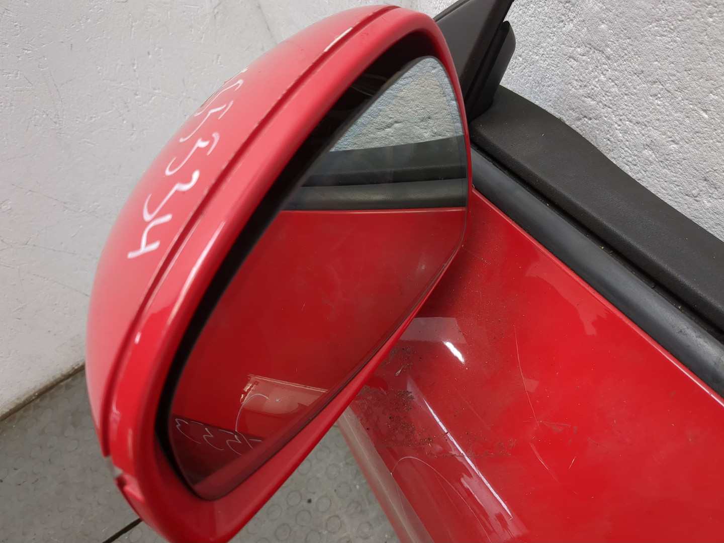 Дверь передняя левая