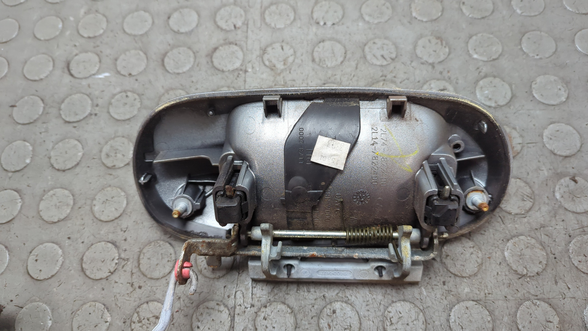 Ручка двери наружная