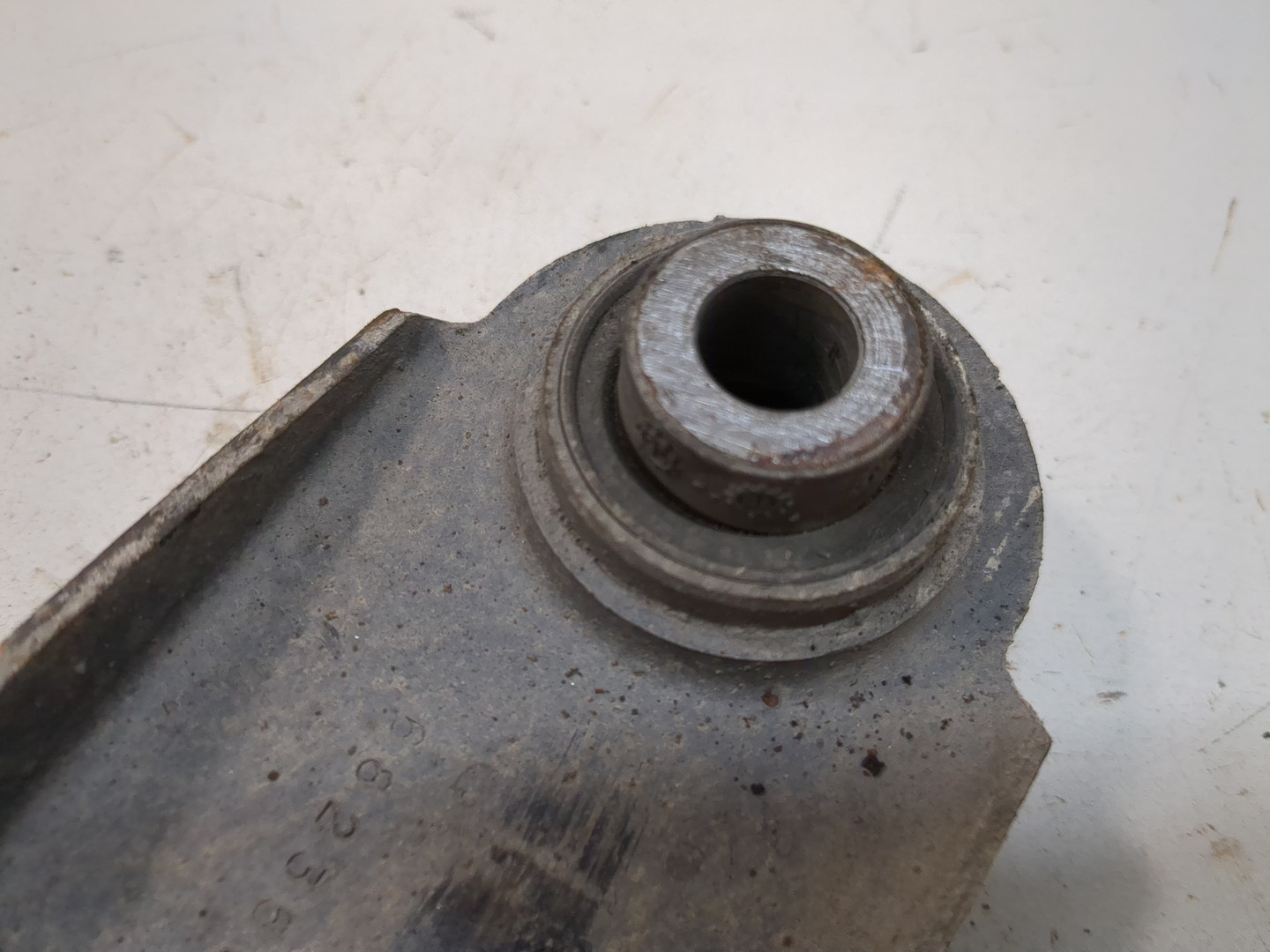 Рычаг задний