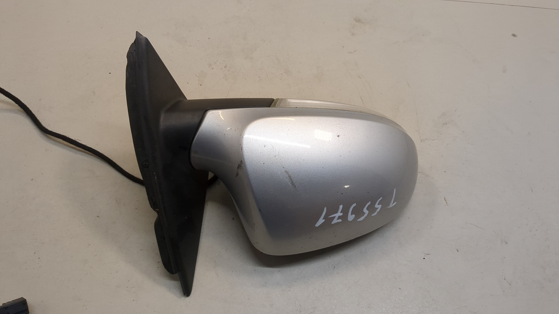 Зеркало правое электрическое