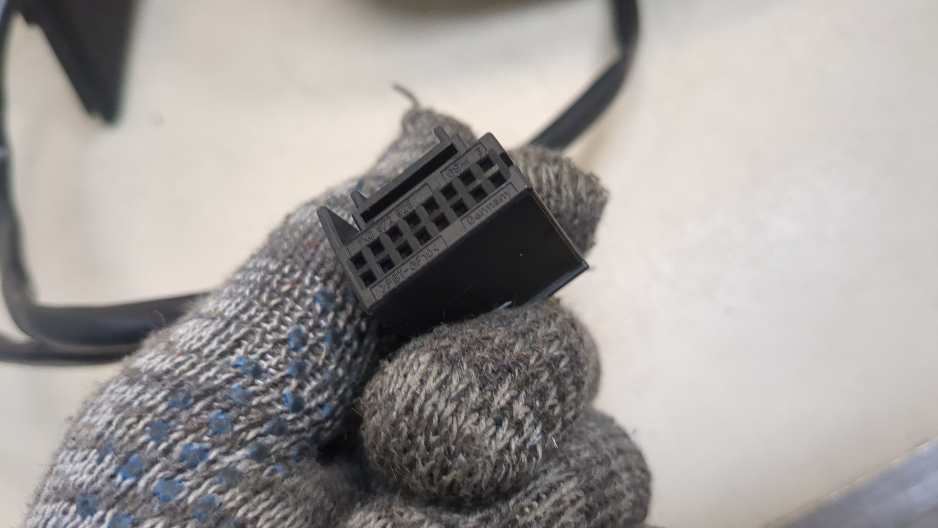 Зеркало правое электрическое