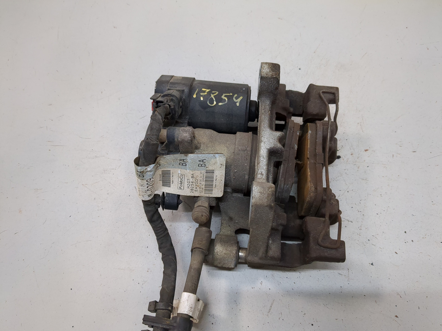 Суппорт задний правый