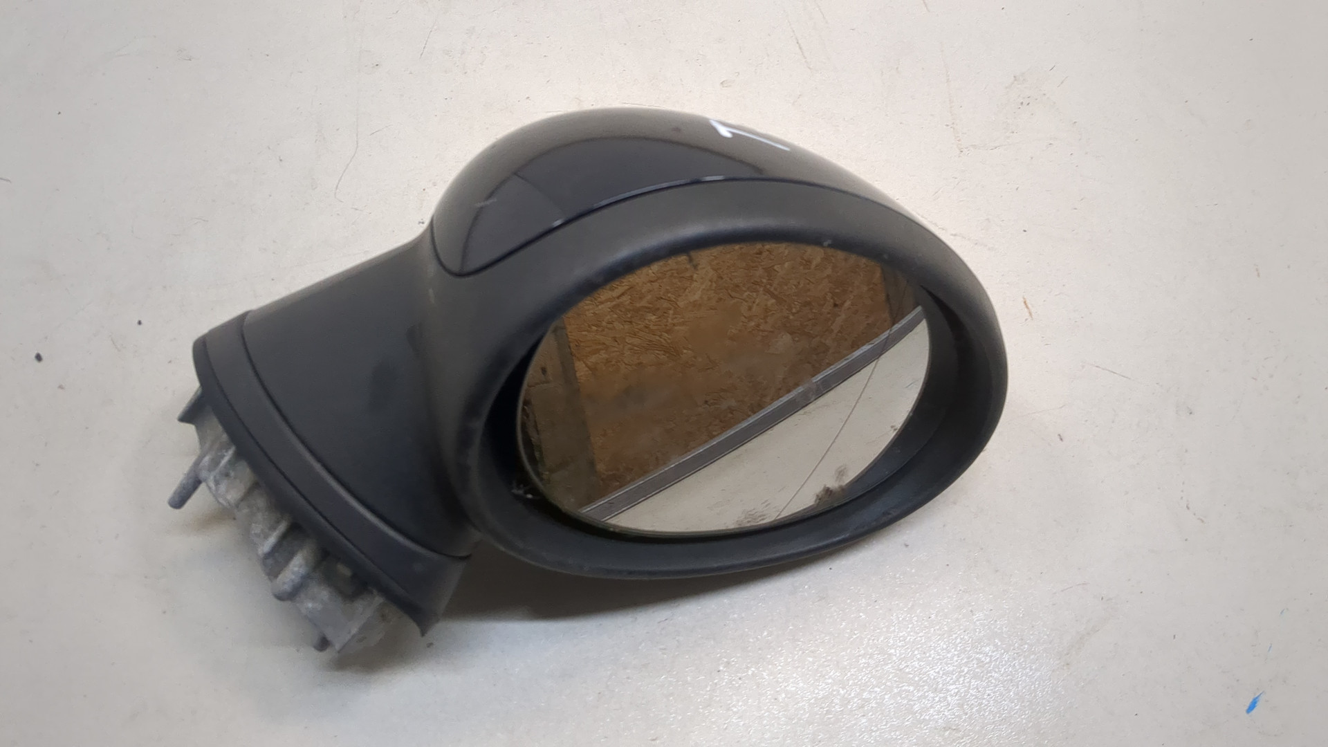 Зеркало правое электрическое