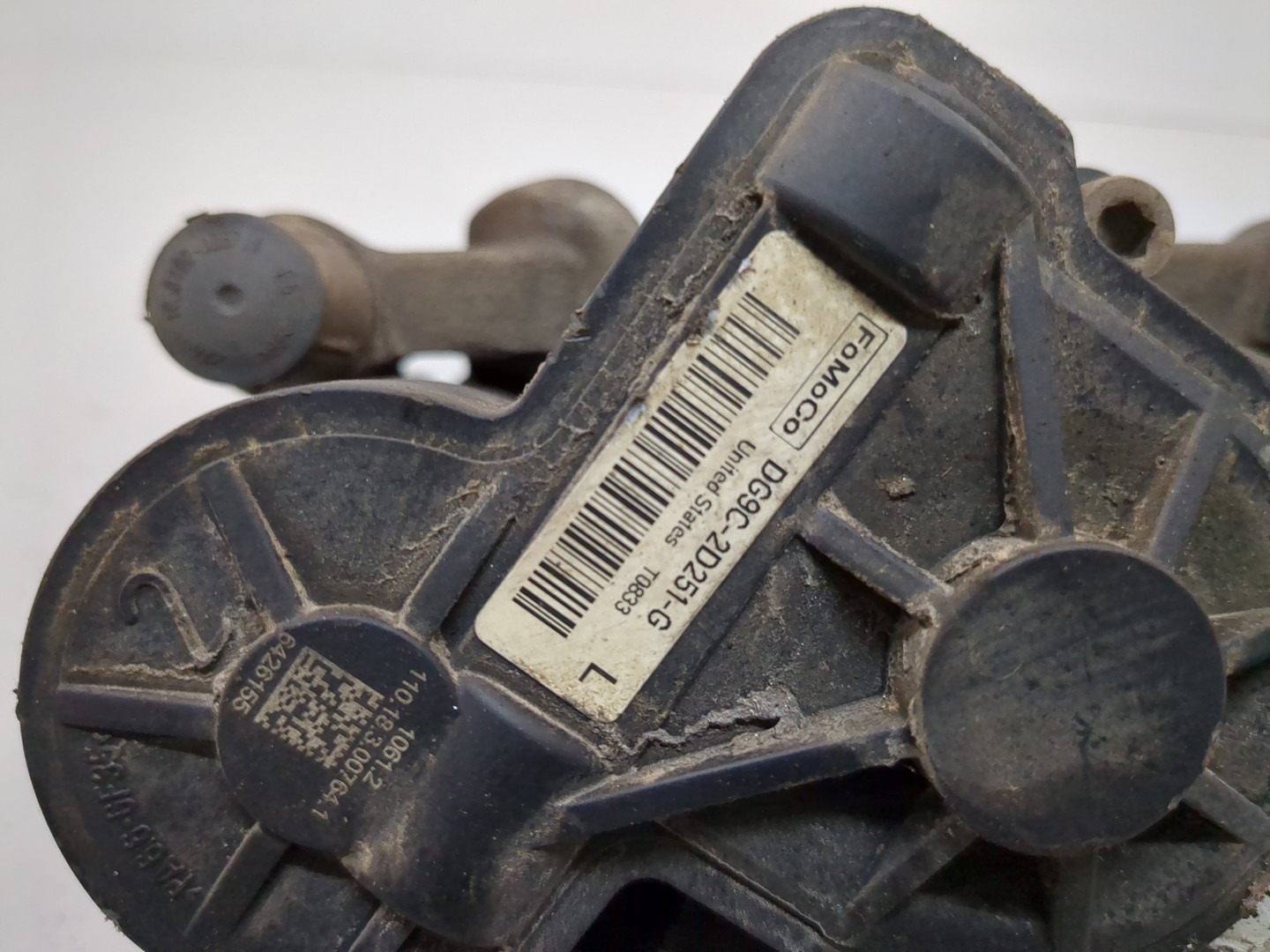 Суппорт задний левый