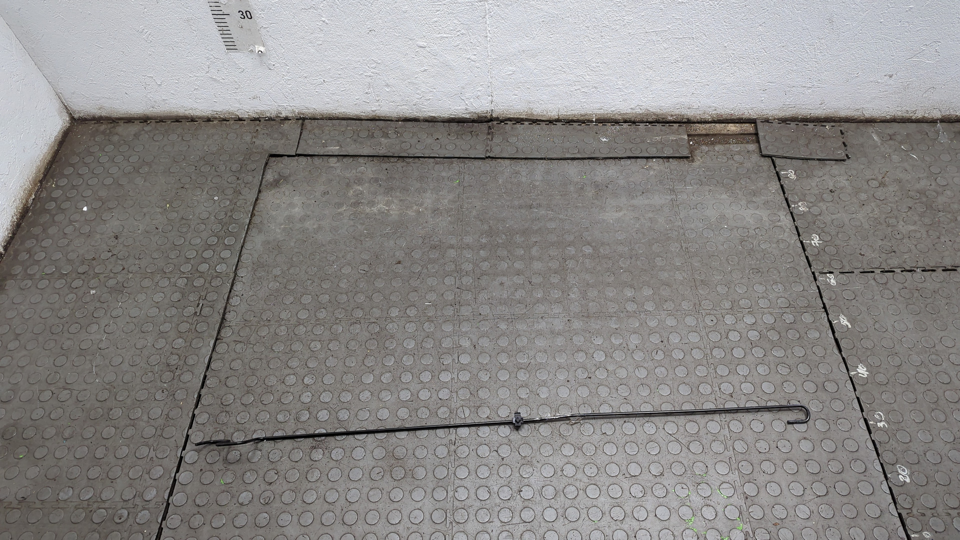 Торсион багажника