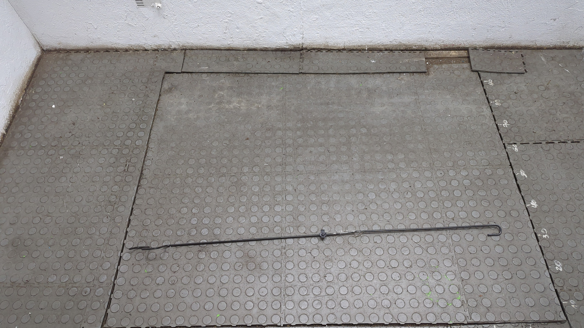 Торсион багажника