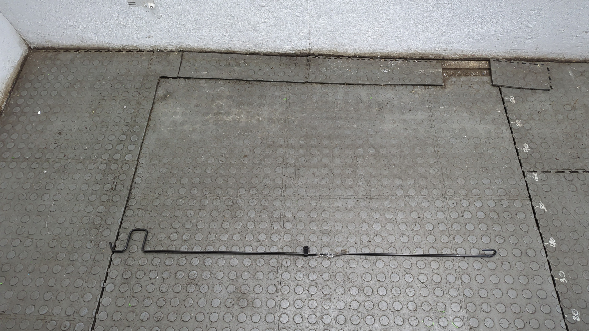 Торсион багажника