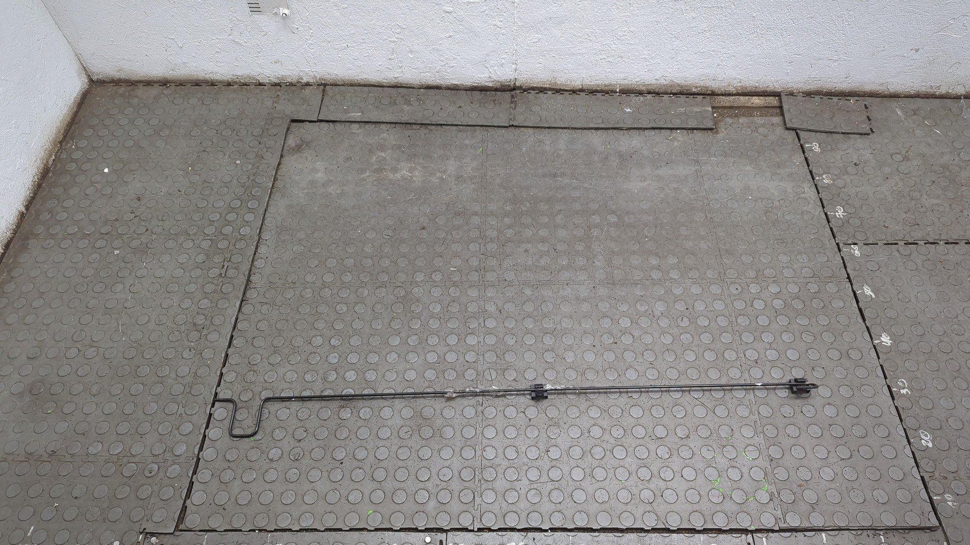 Торсион багажника