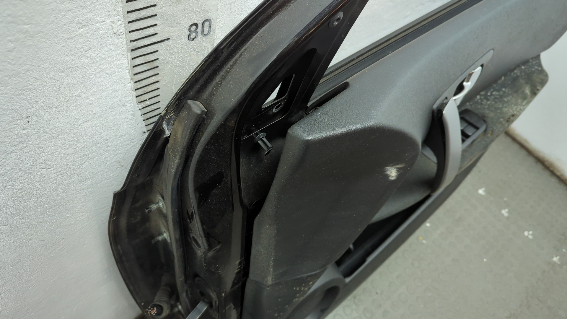 Дверь передняя правая