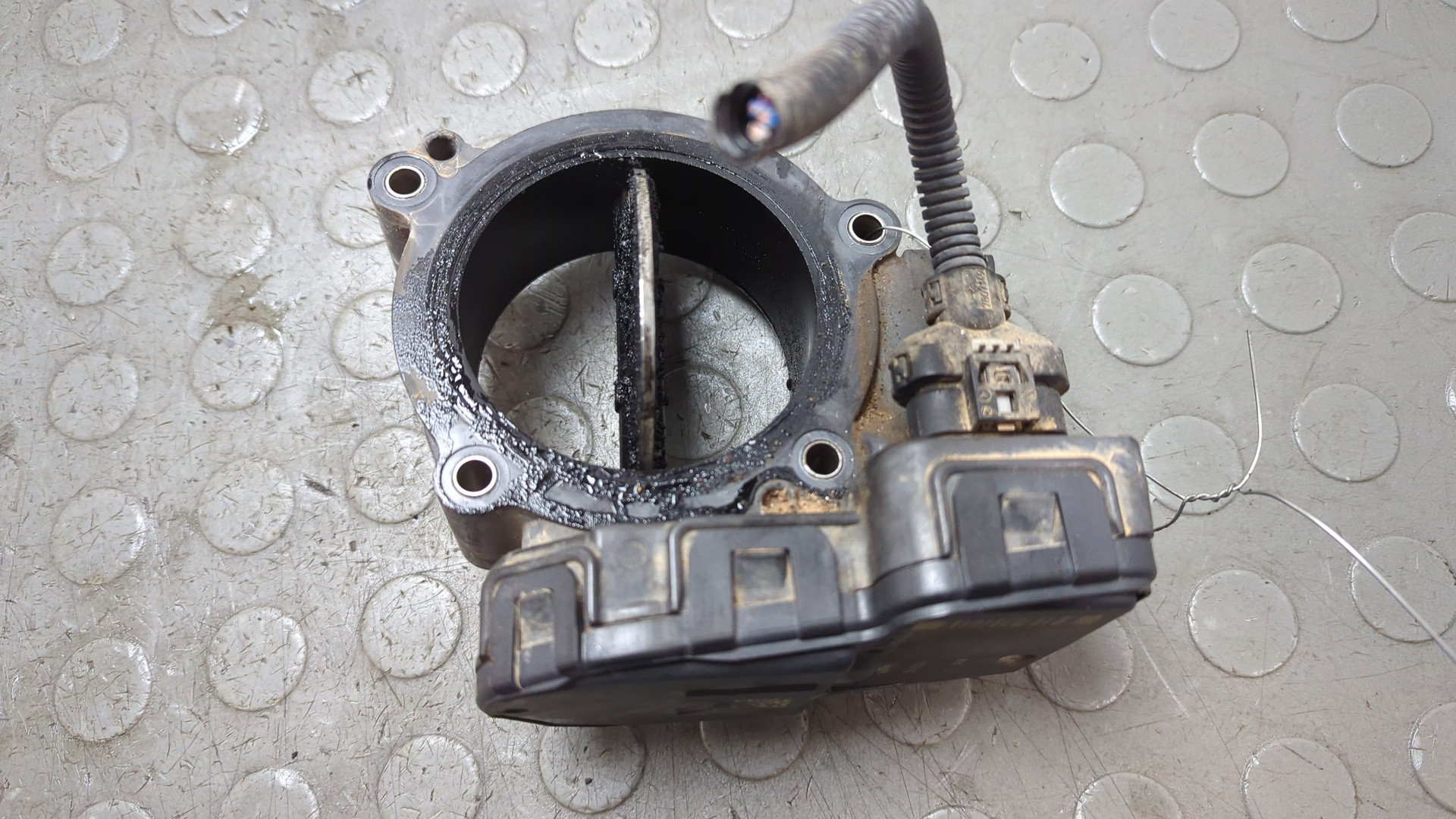 Заслонка дроссельная электрическая