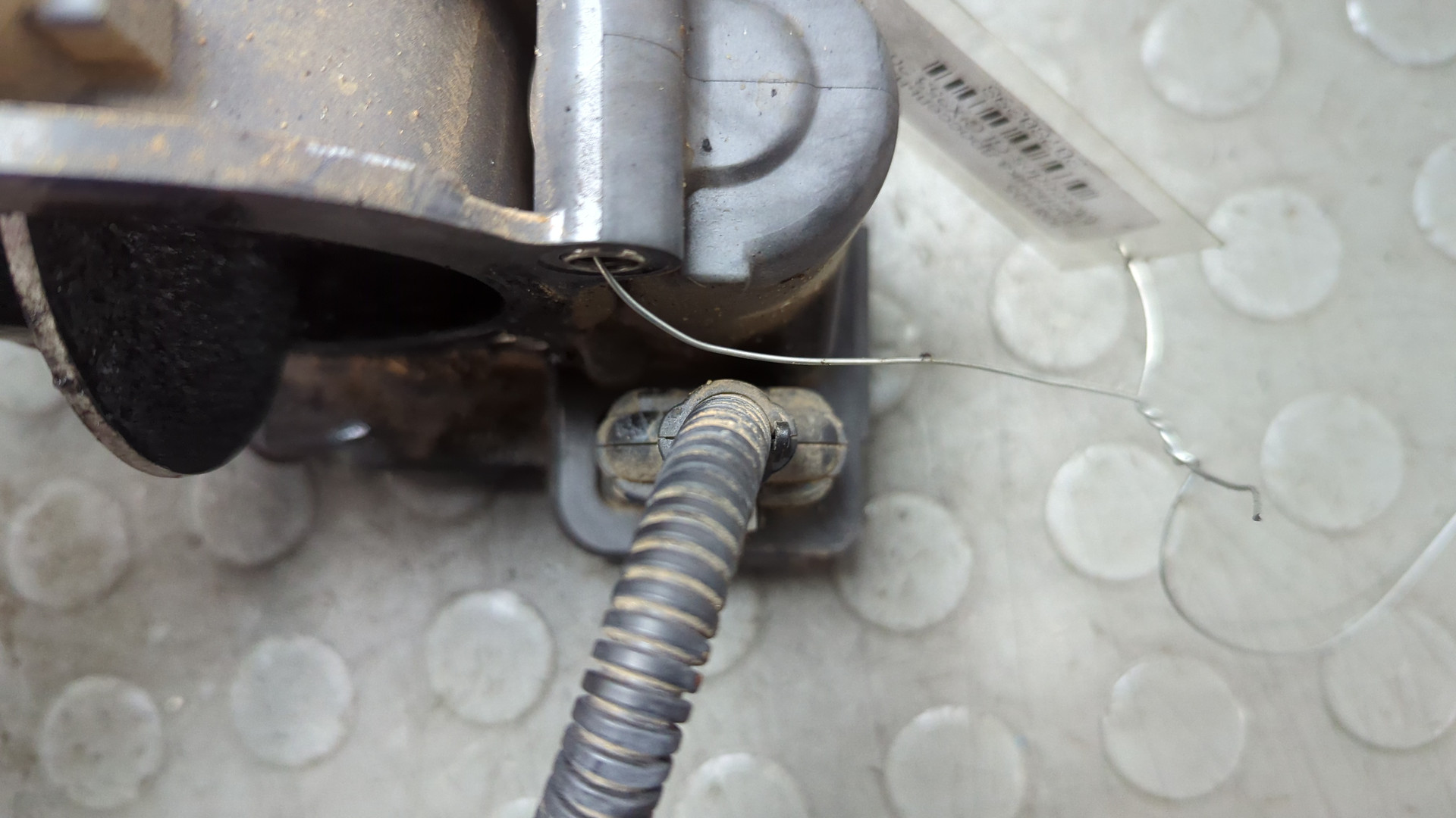 Заслонка дроссельная электрическая