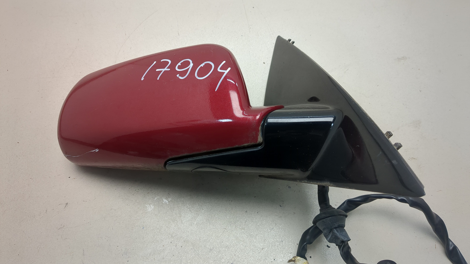 Зеркало правое электрическое