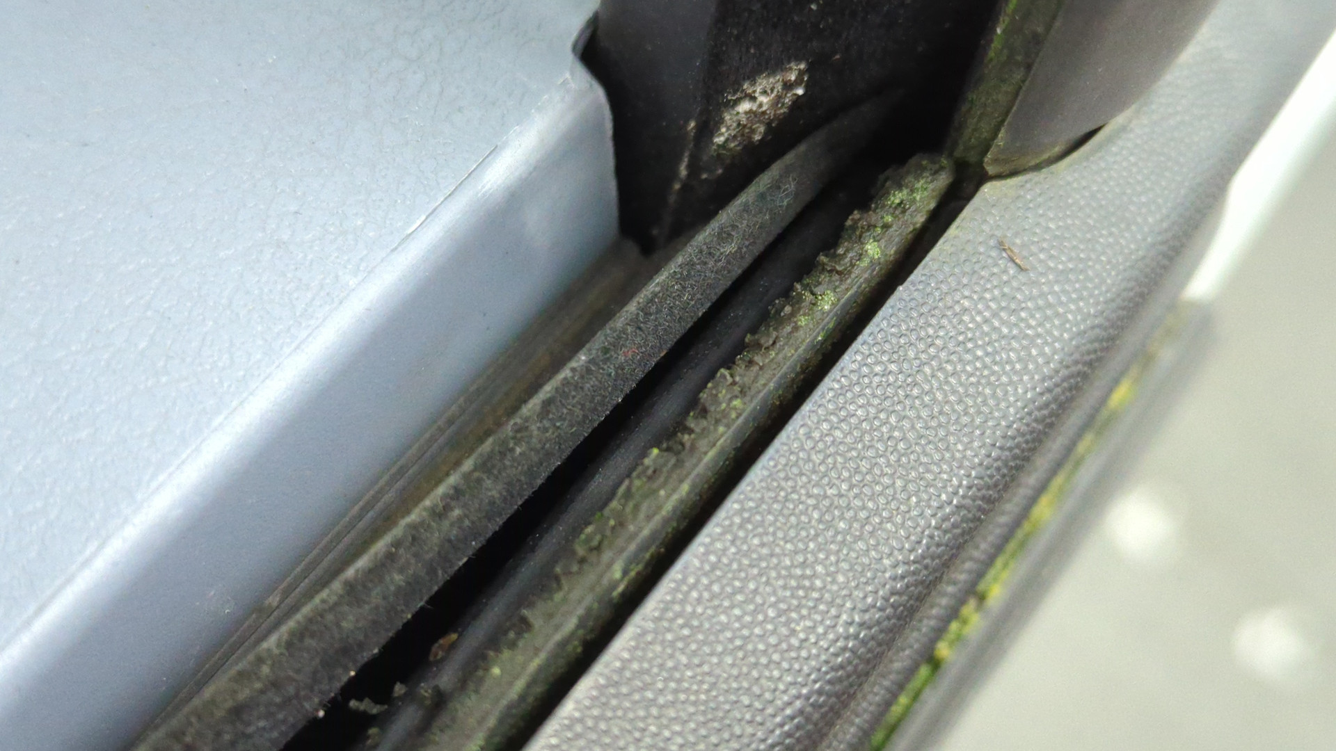 Дверь передняя правая