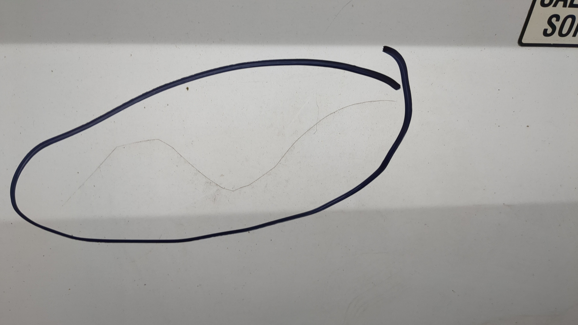 Дверь передняя левая