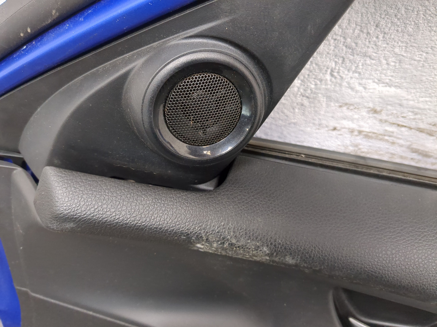 Дверь передняя правая