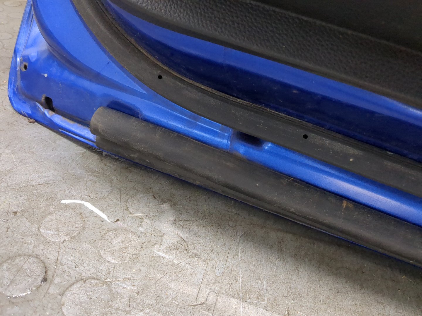 Дверь передняя правая