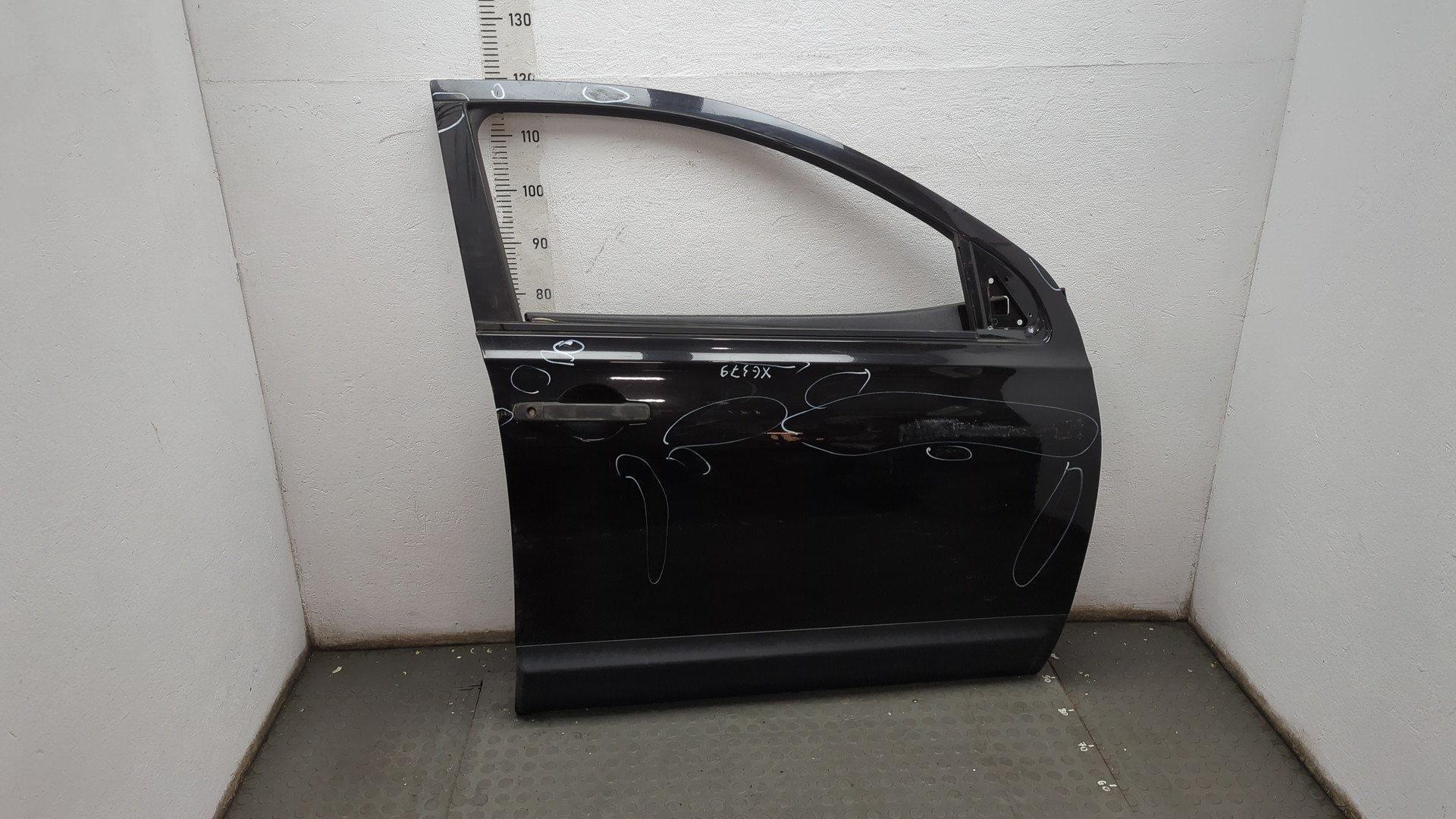 Дверь передняя правая