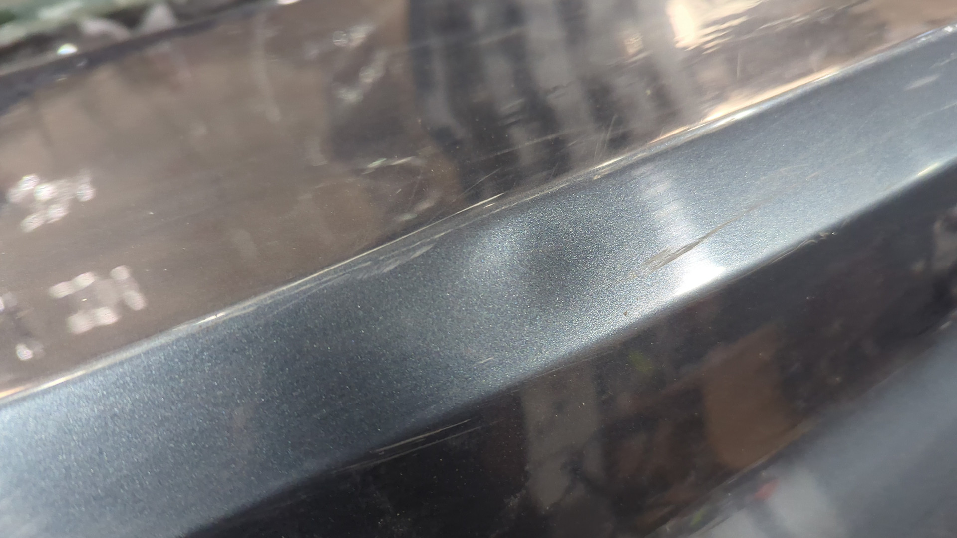 Дверь багажника