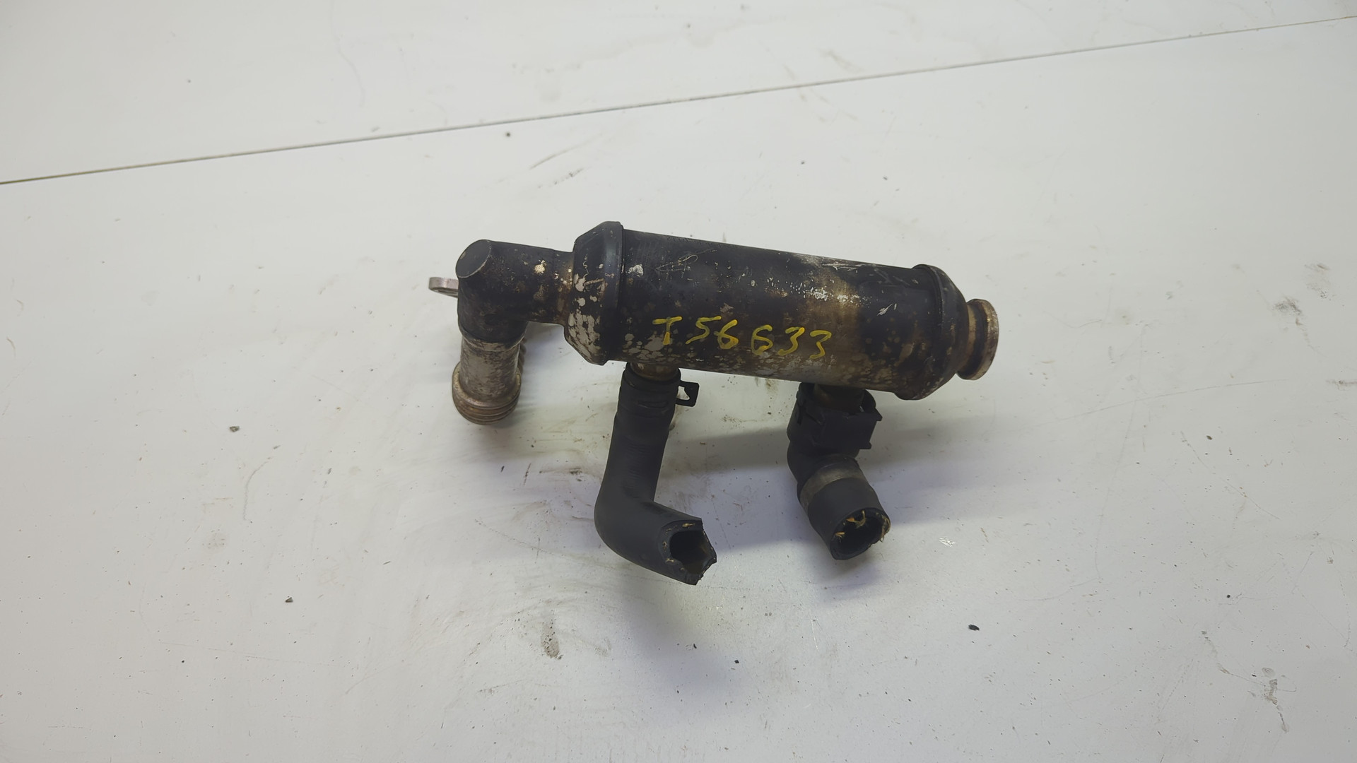 Тройник вентиляции картерных газов