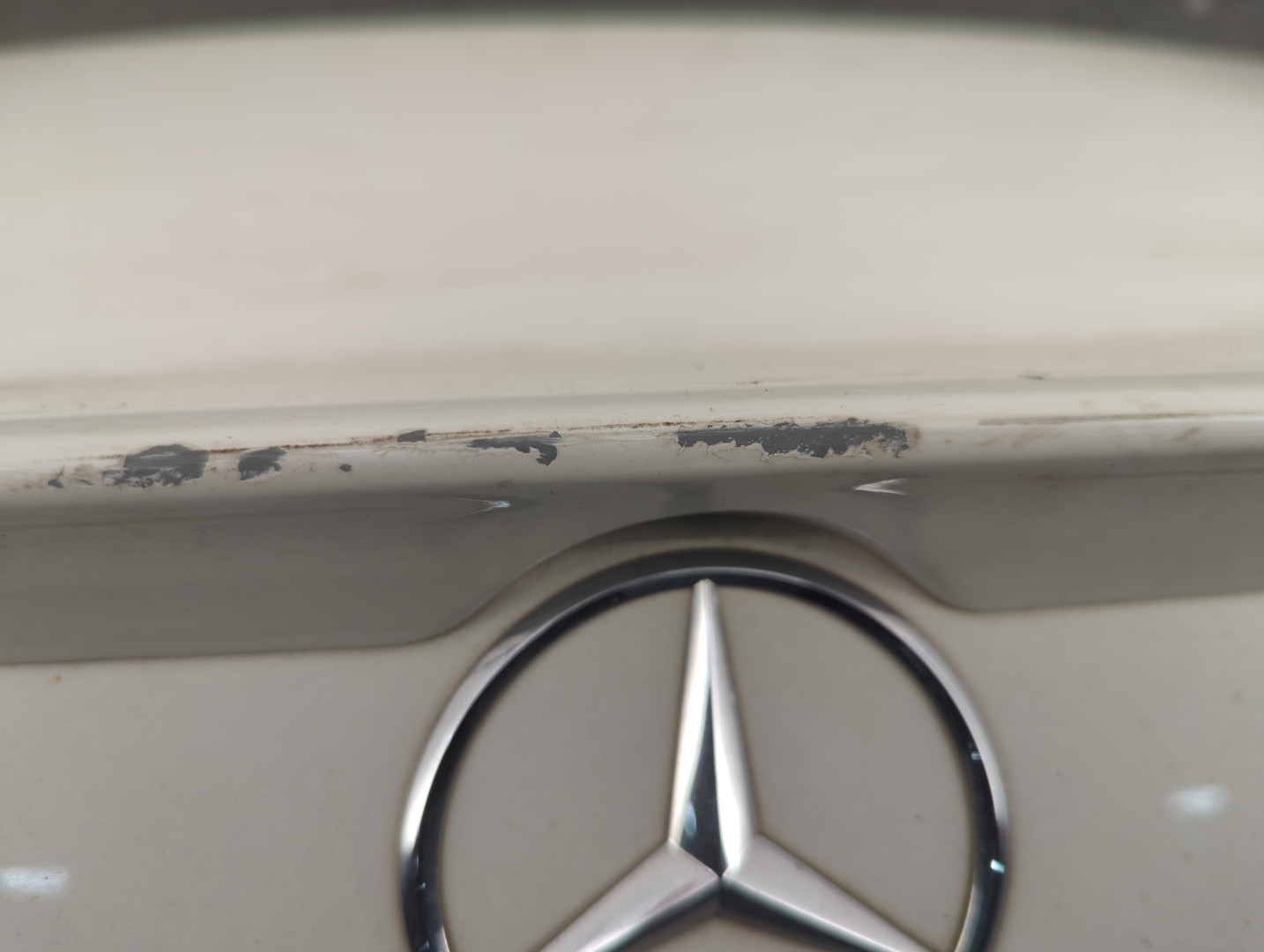 Дверь багажника