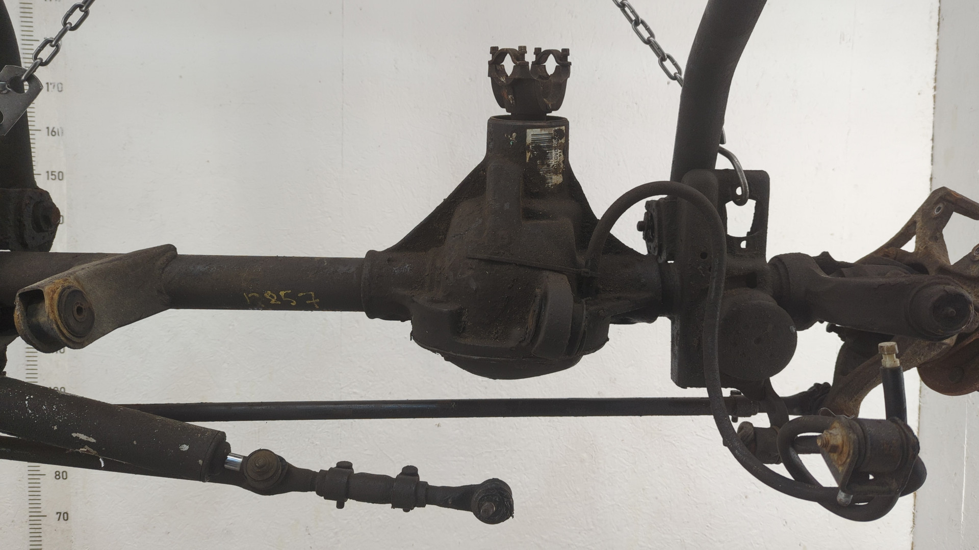 Мост передний