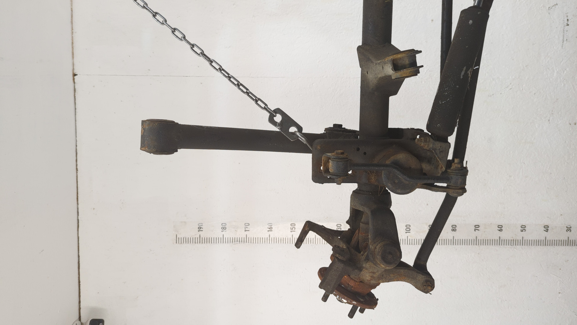 Мост передний