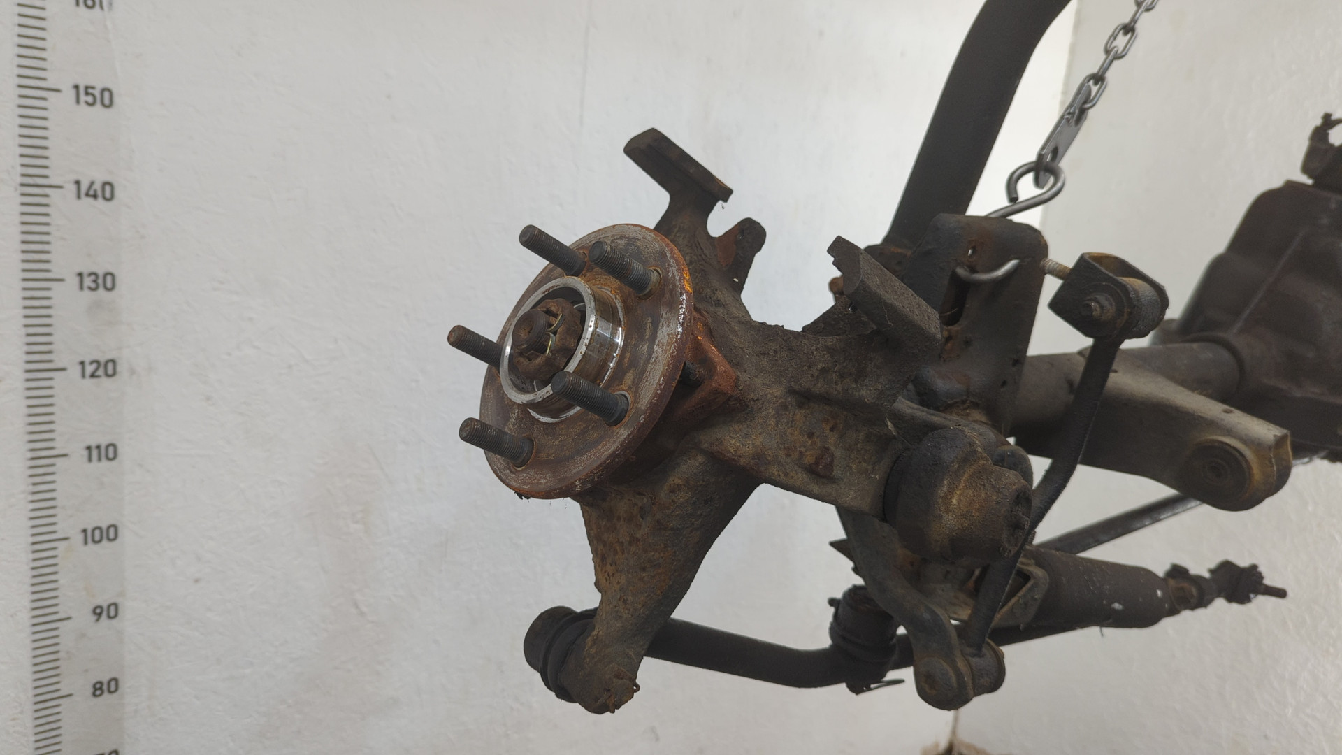 Мост передний