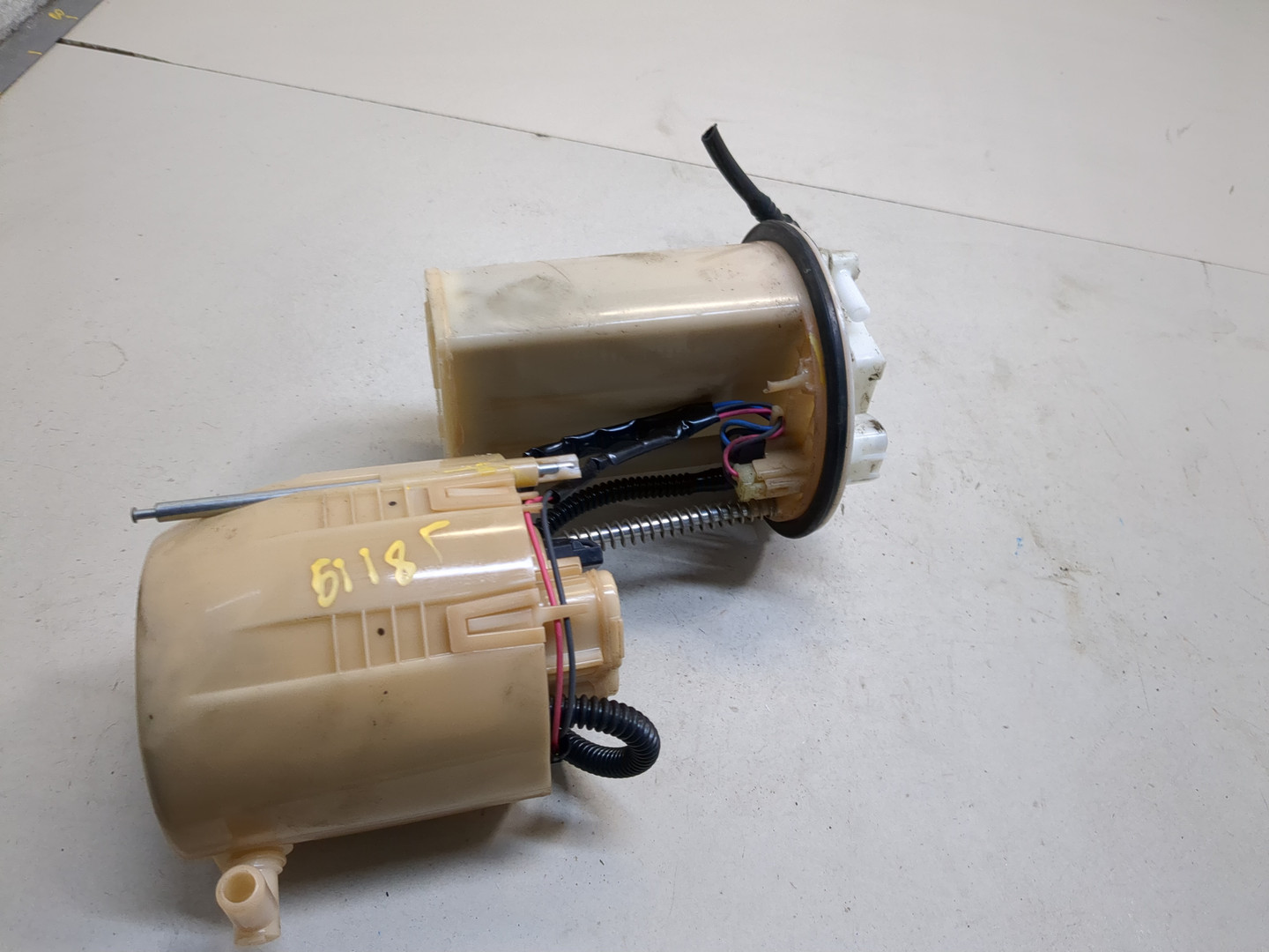 Насос топливный электрический