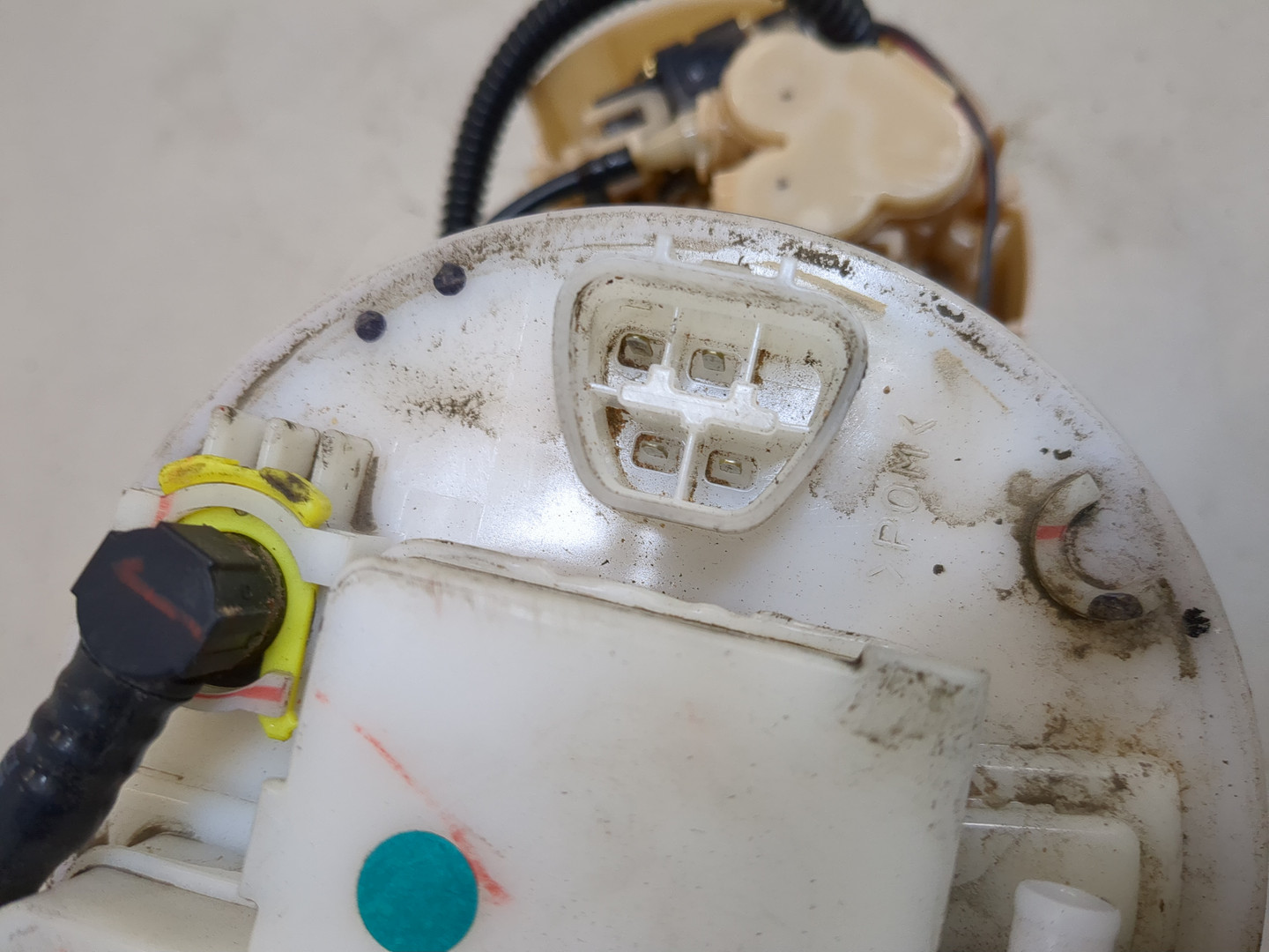 Насос топливный электрический