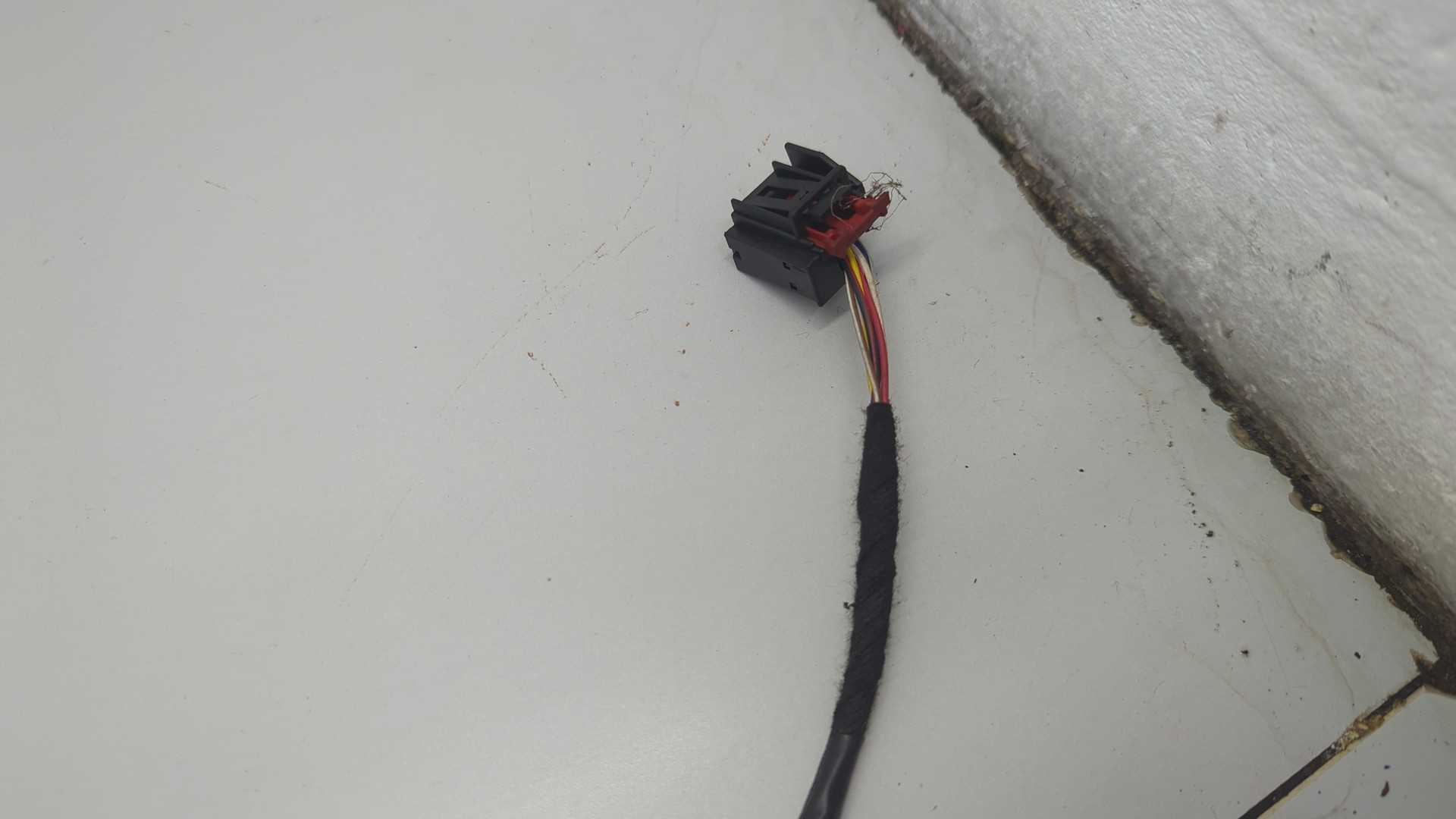 Зеркало правое электрическое