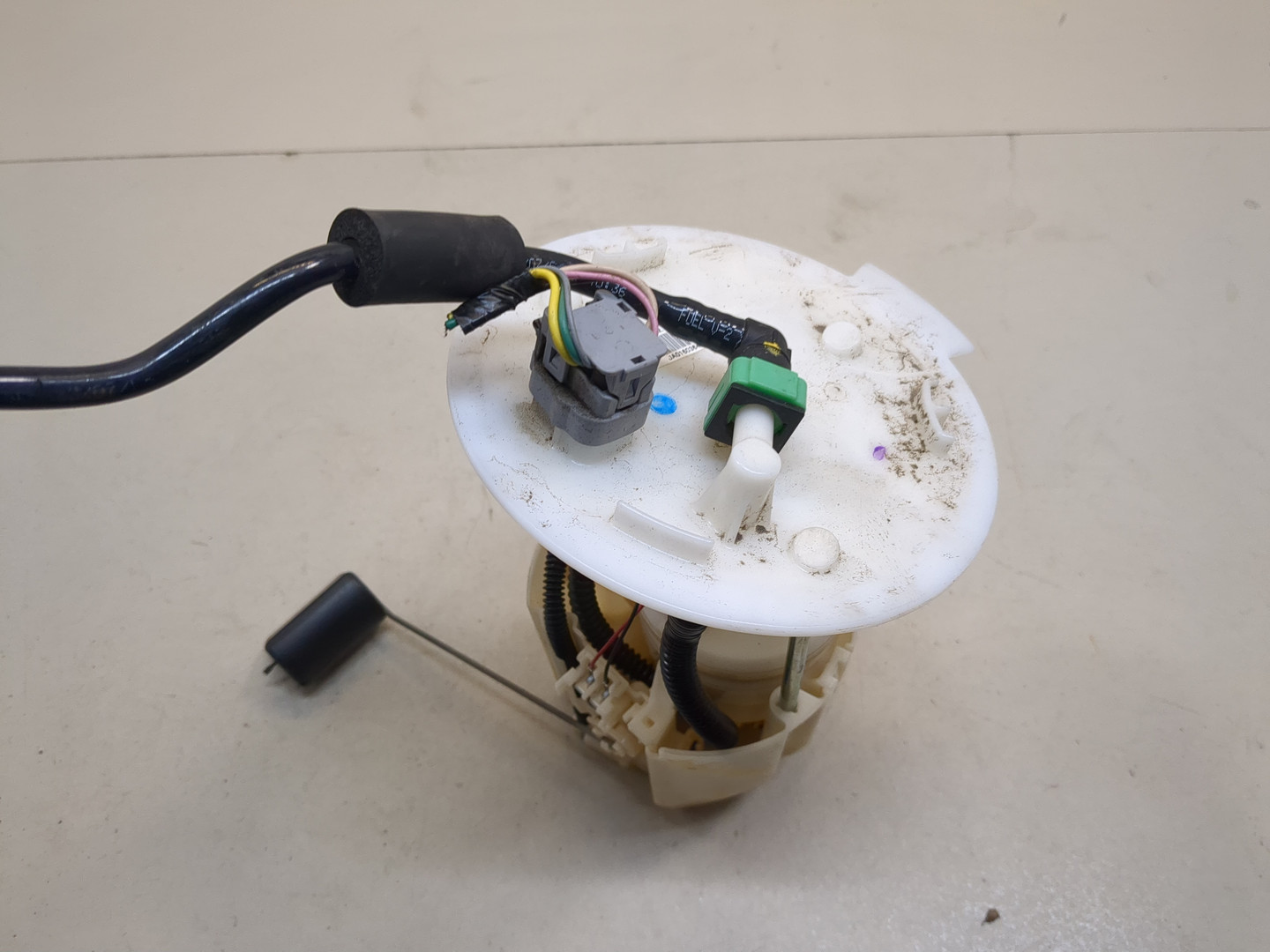 Насос топливный электрический