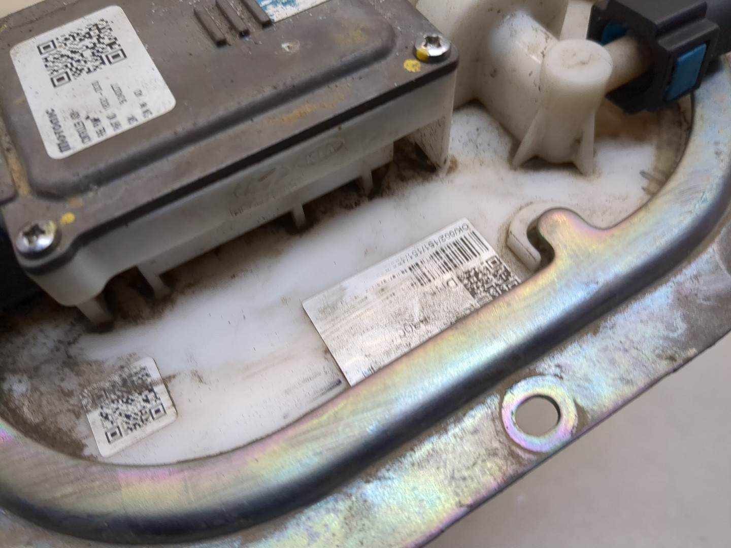 Насос топливный электрический