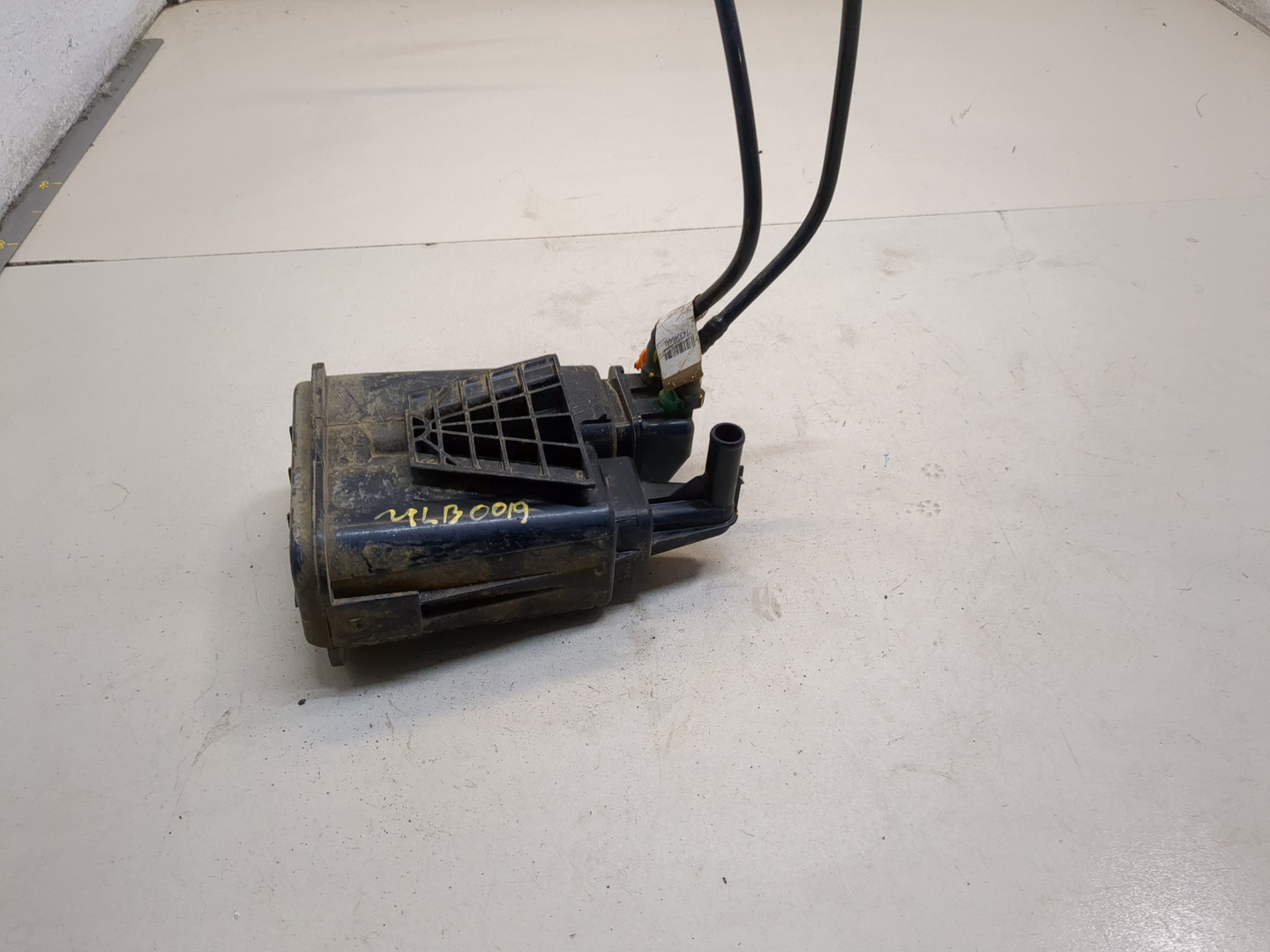 Абсорбер (фильтр угольный)