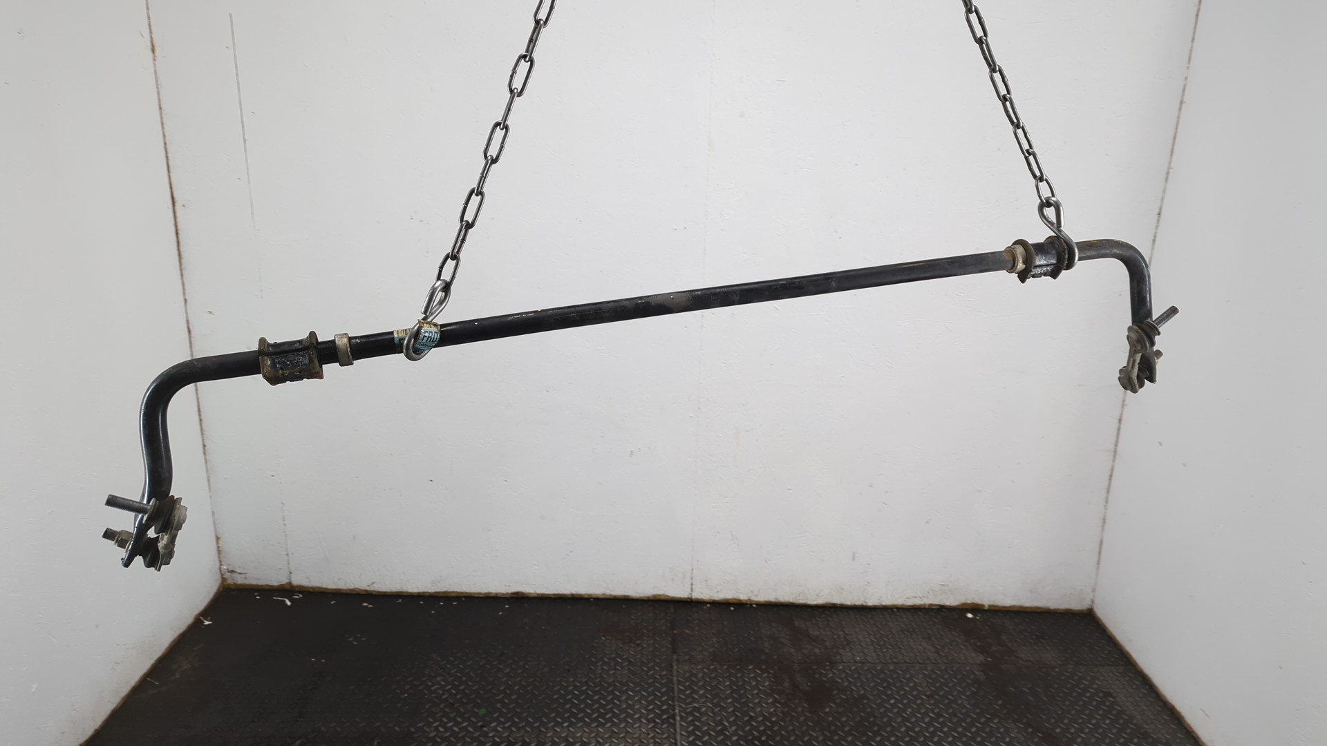 Стабилизатор задний