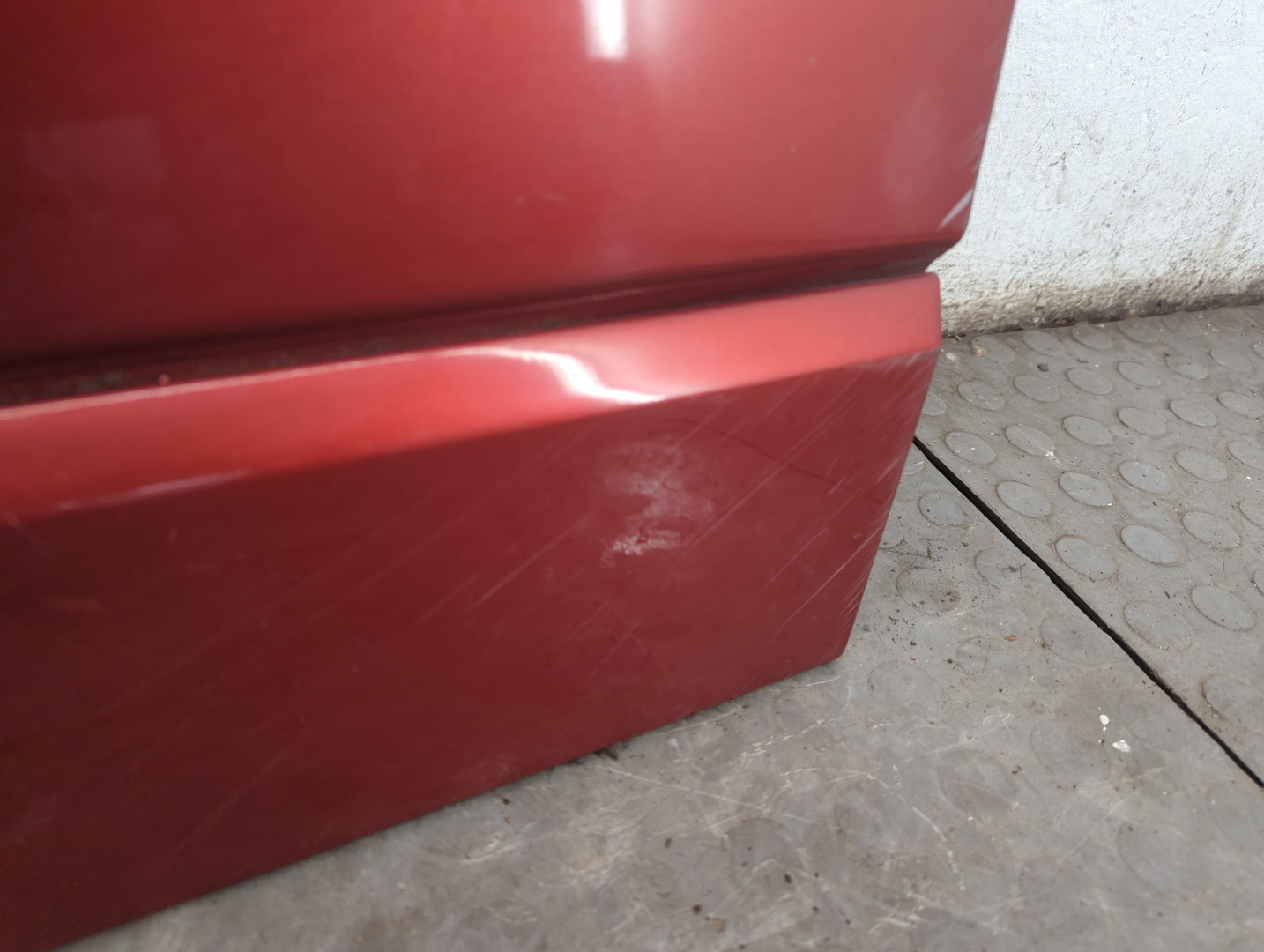 Дверь багажника нижняя (борт)