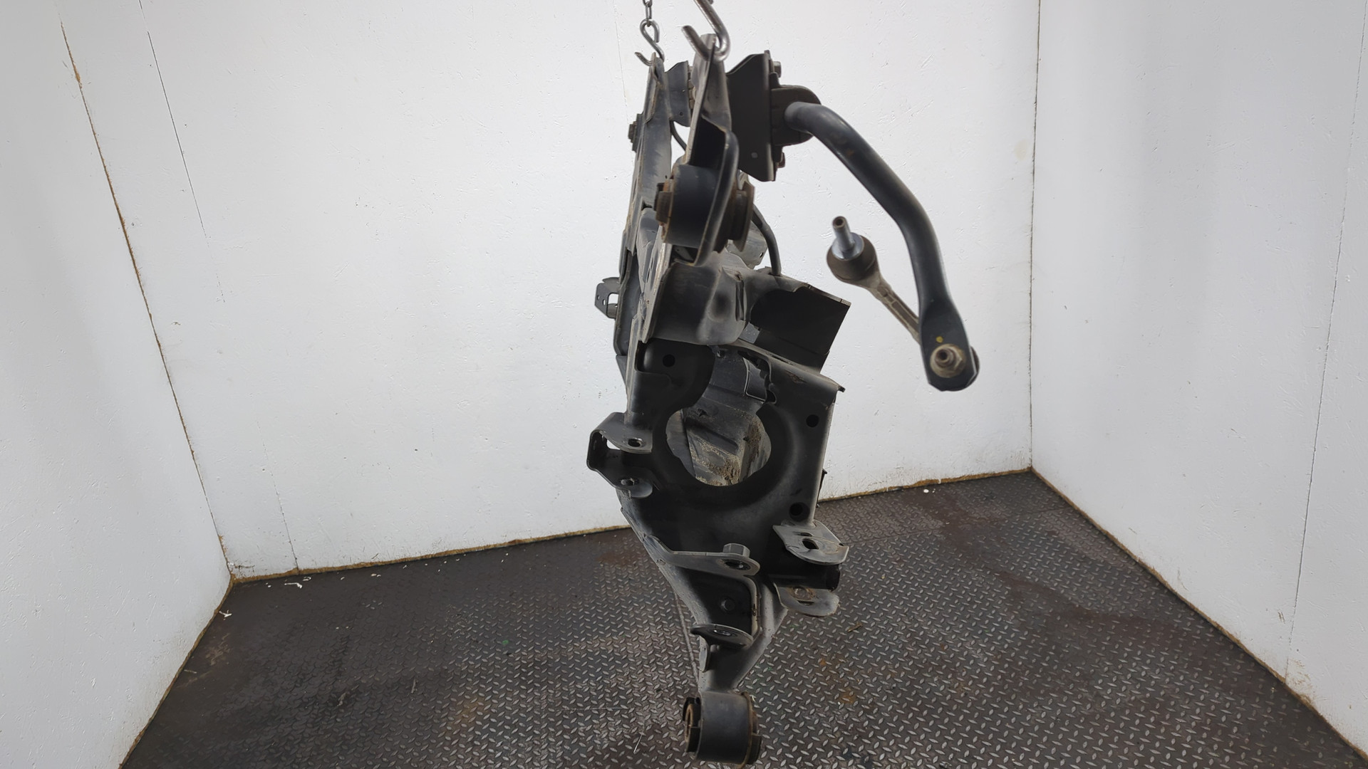 Балка задняя