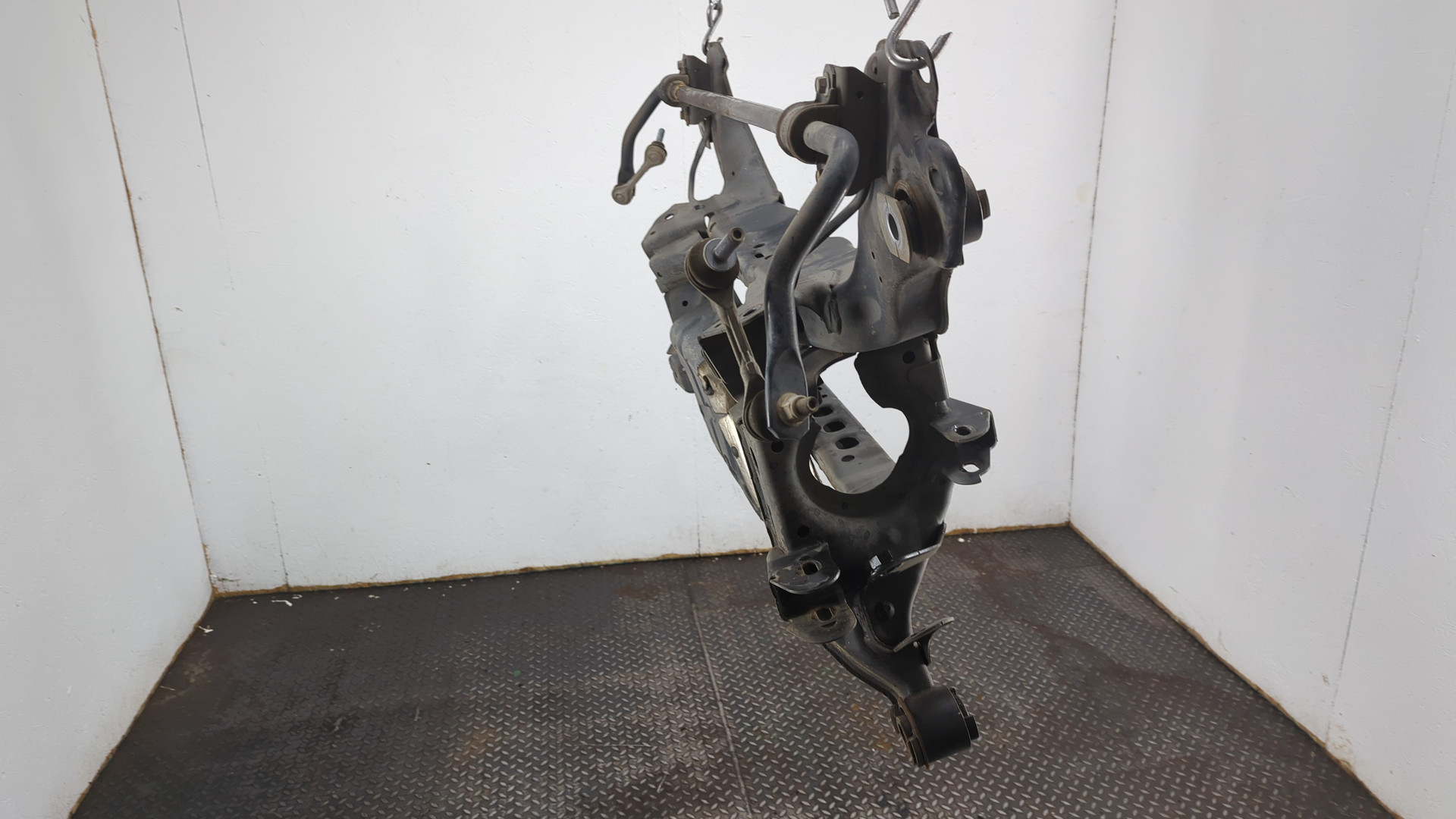 Балка задняя