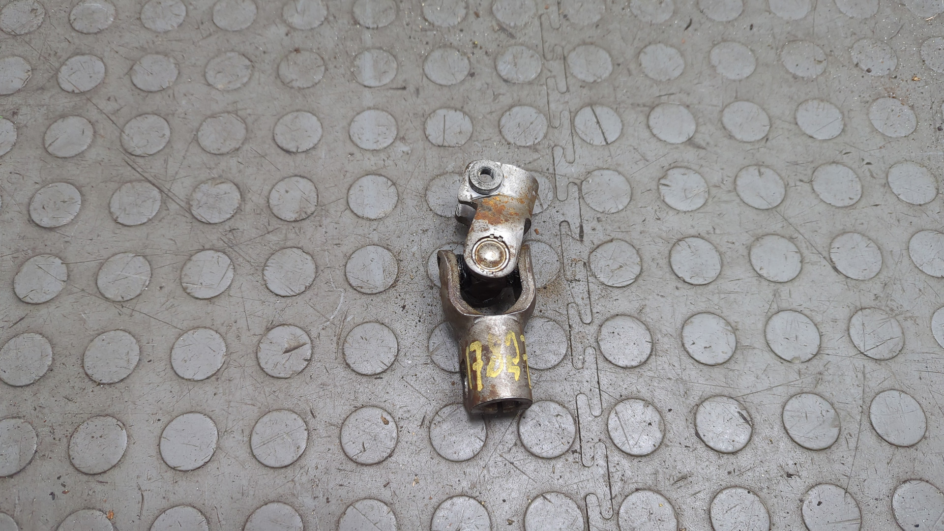 Кардан рулевой