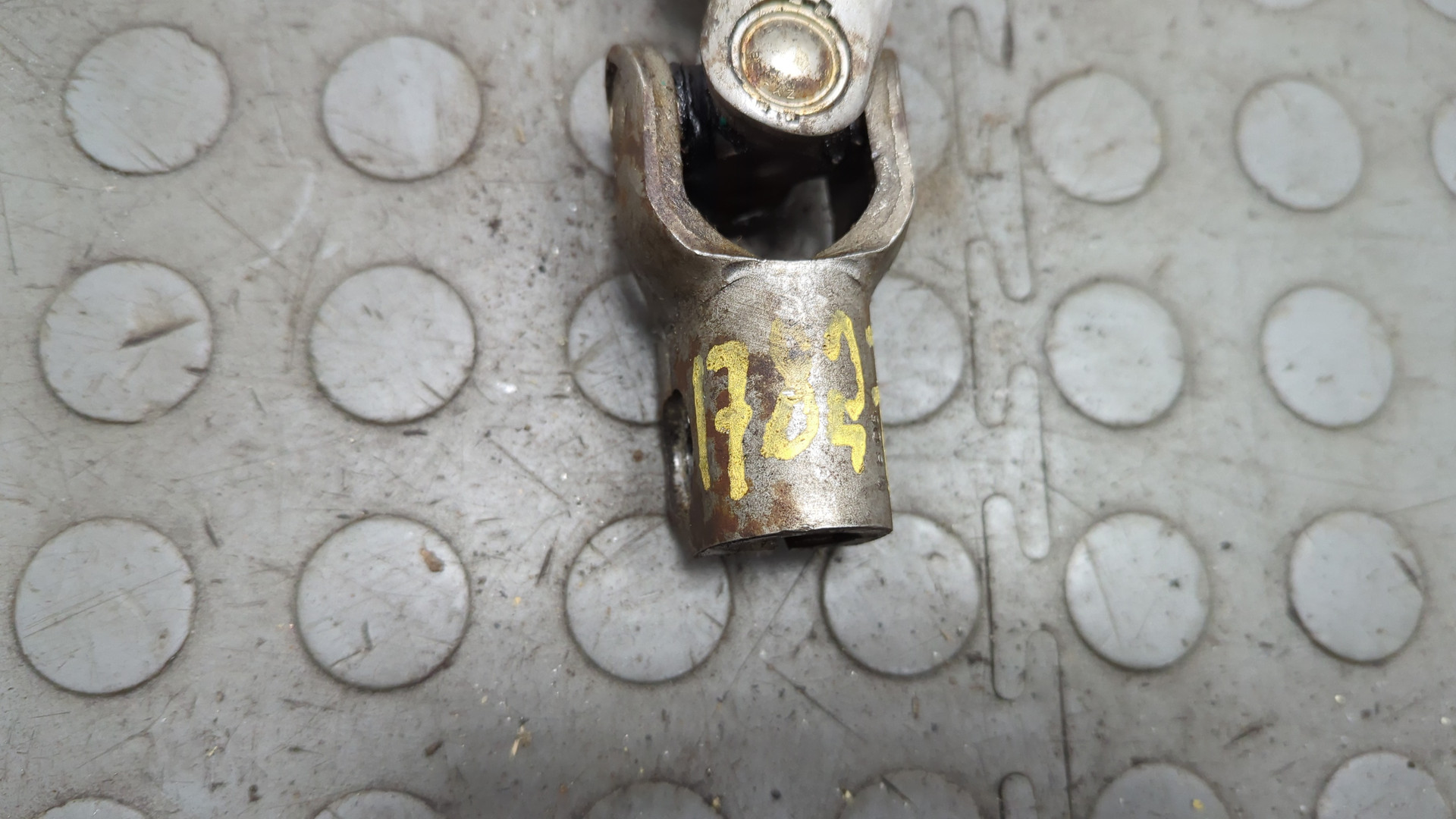 Кардан рулевой