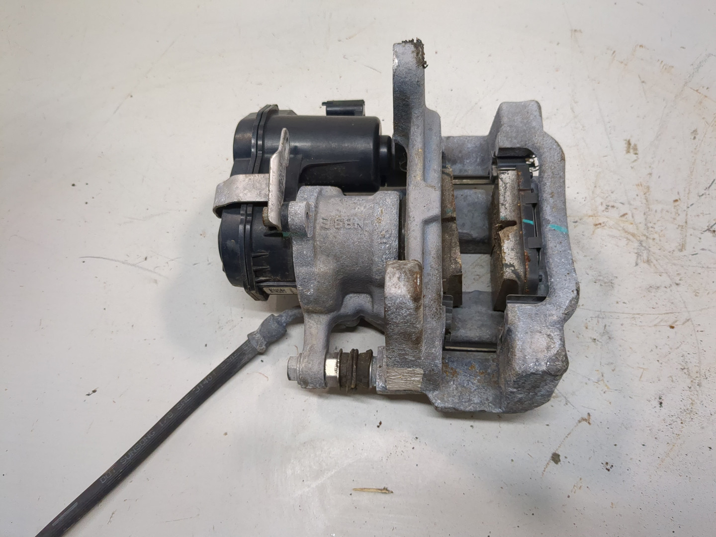 Суппорт задний правый