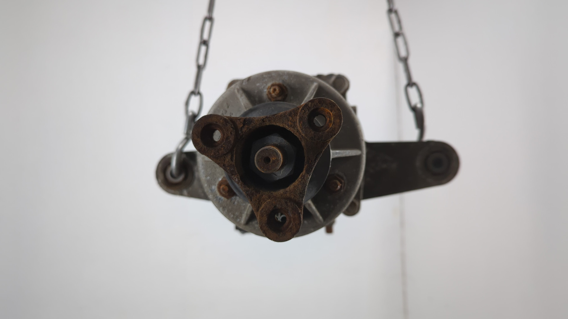 Редуктор заднего моста