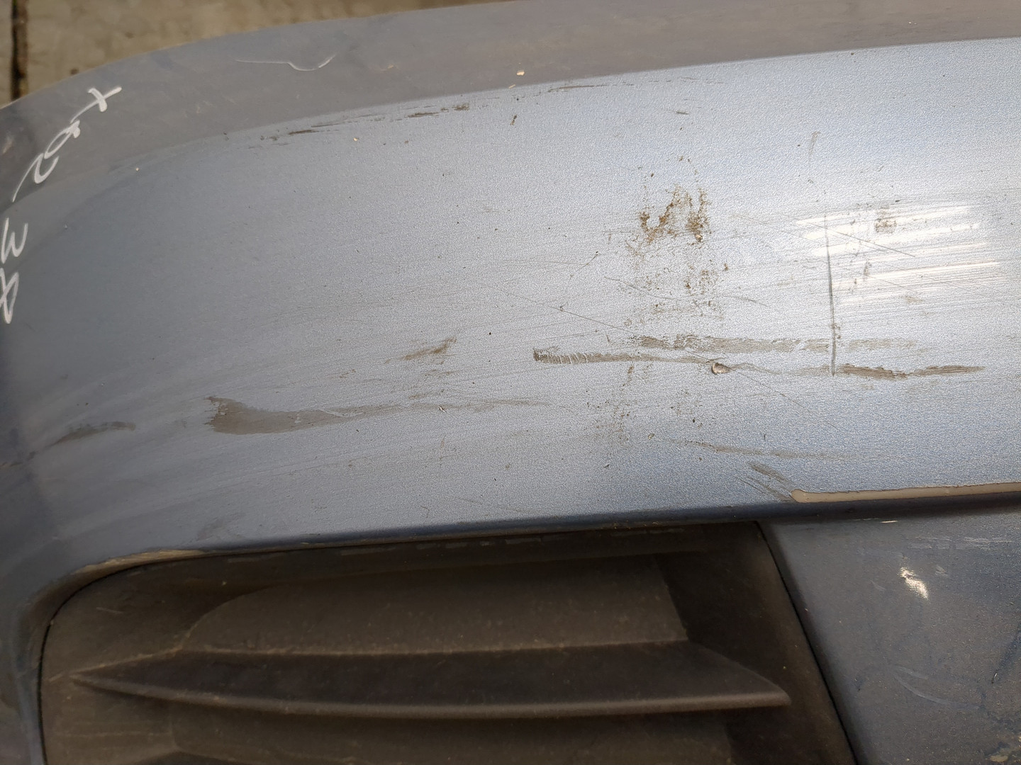 Бампер передний