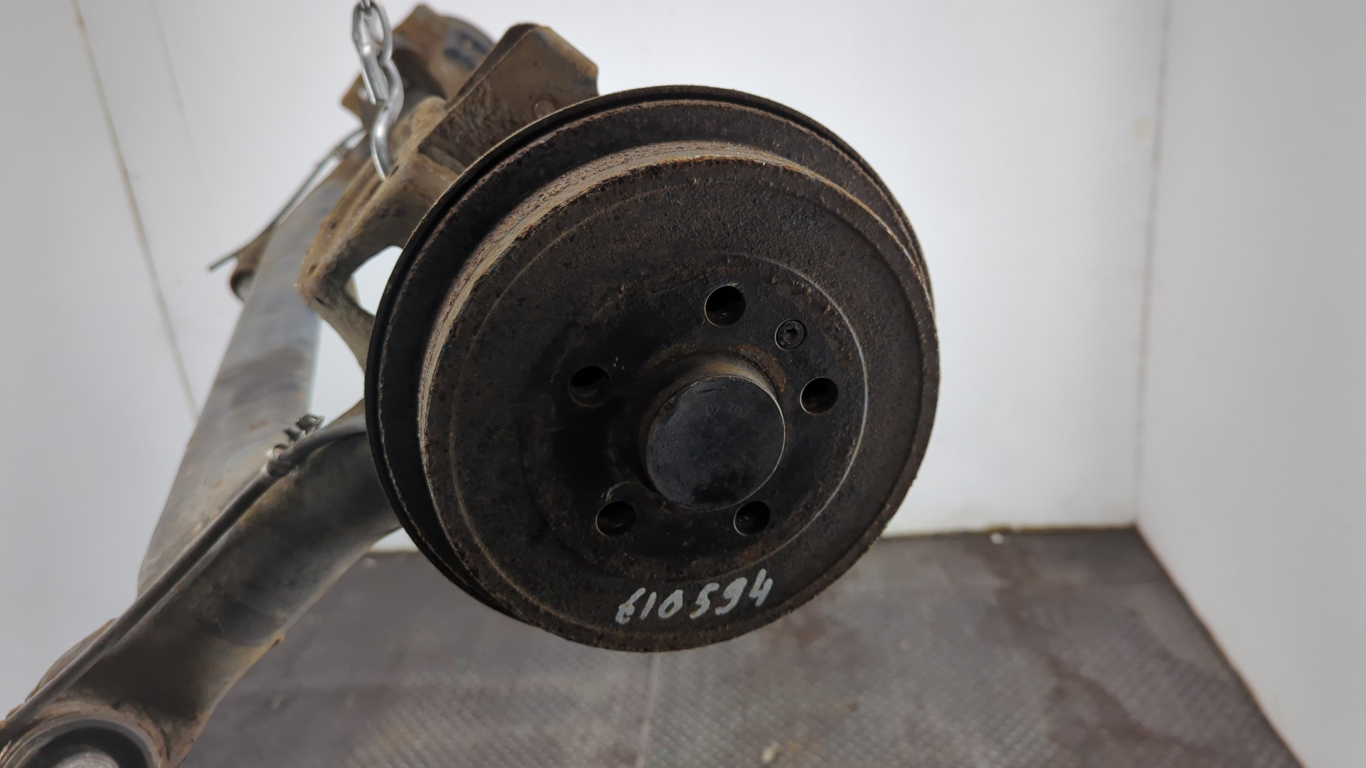 Балка задняя