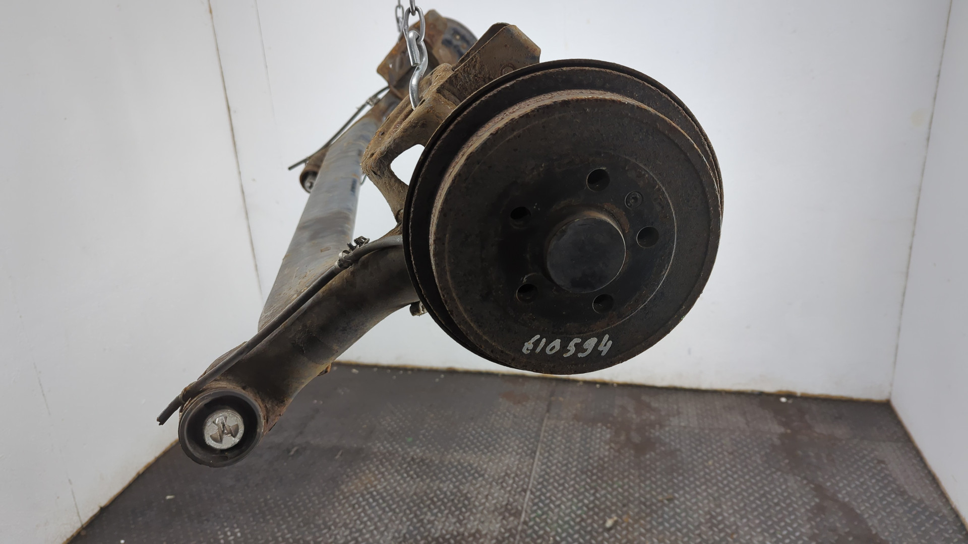 Балка задняя