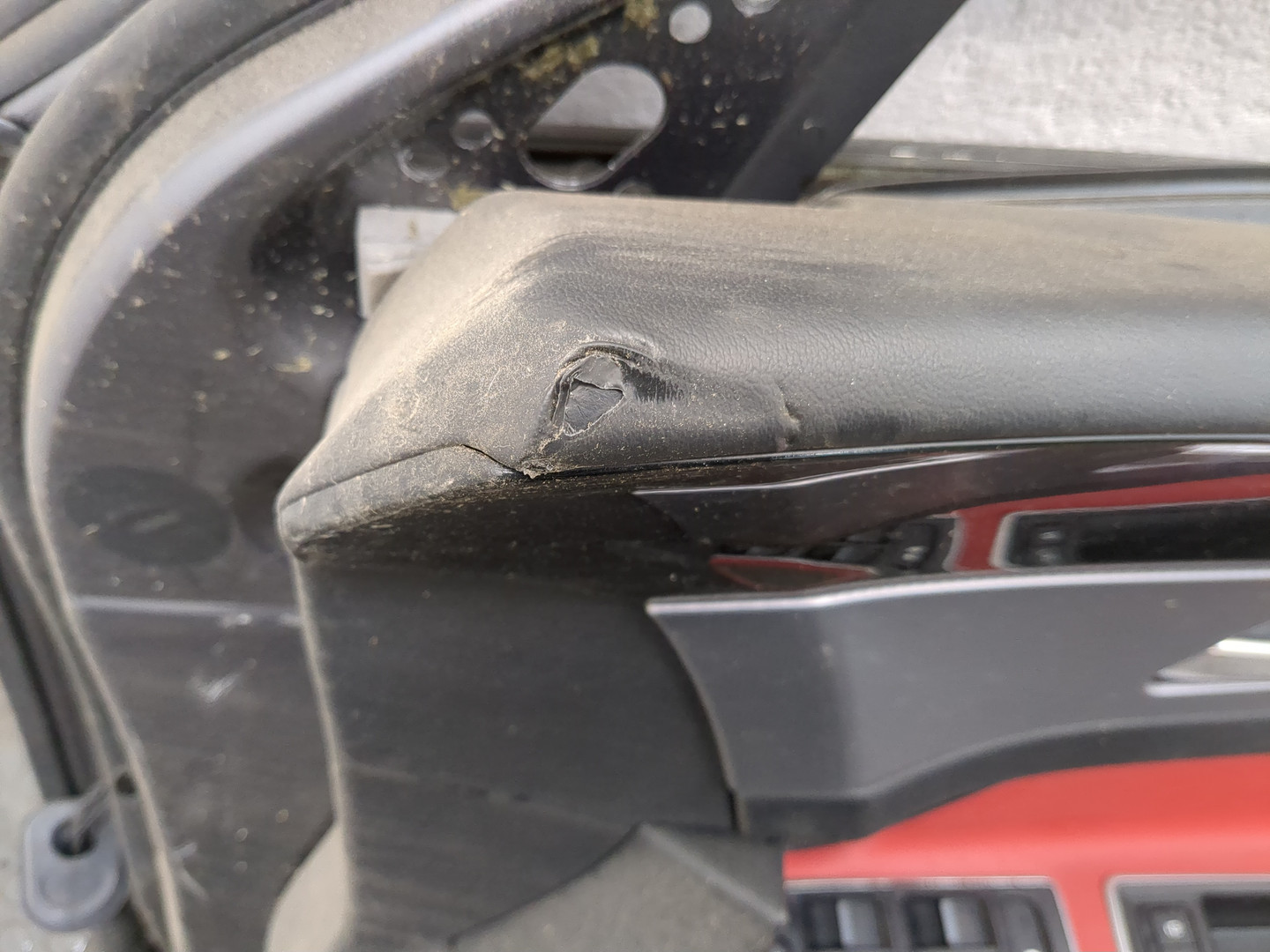 Дверь передняя правая