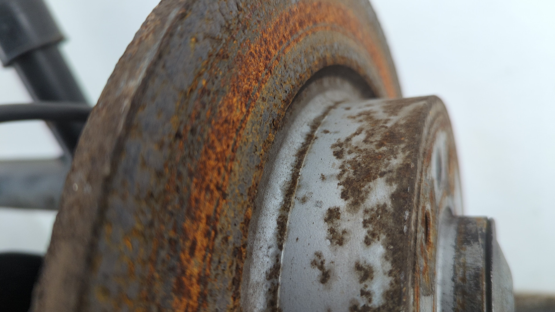 Балка задняя