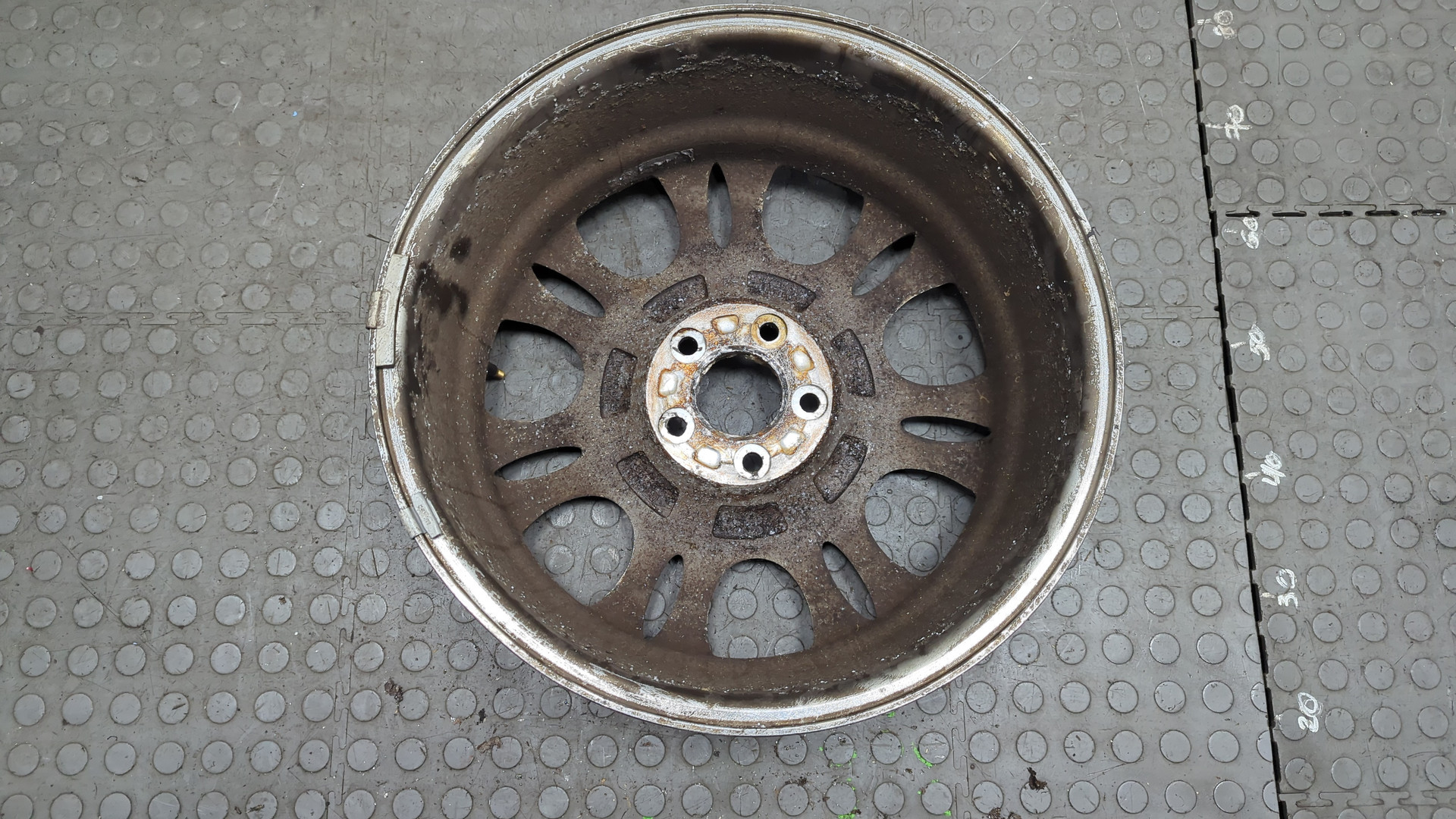 Диски колесные литые легкий сплав 4 шт