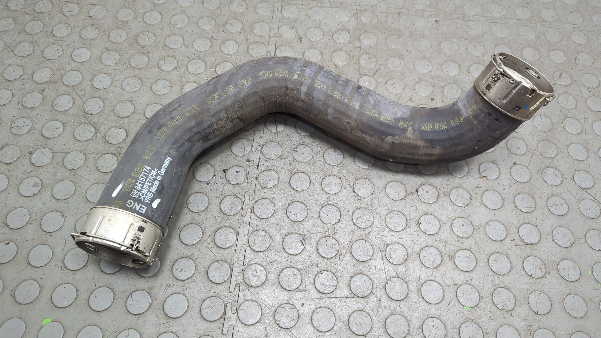 Патрубок интеркулера