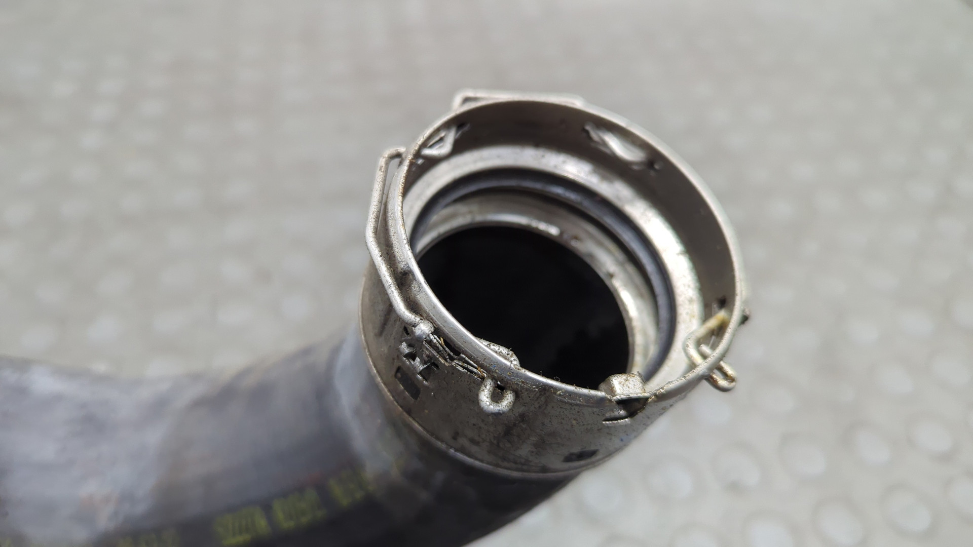 Патрубок интеркулера