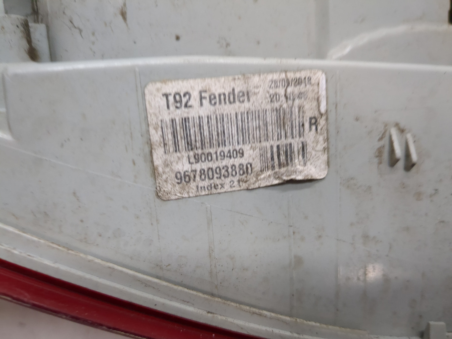 Фонарь задний правый